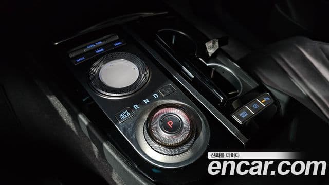 Genesis G80 (RG3) бензин 2.5 турбо AWD, 2021 9