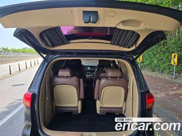 Kia All New Carnival Noblesse, 2018 7