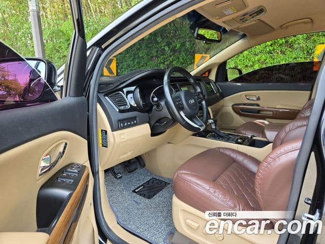 Kia All New Carnival Noblesse, 2018 11