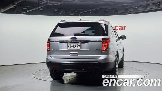 Ford Explorer 5세대, 2013 4