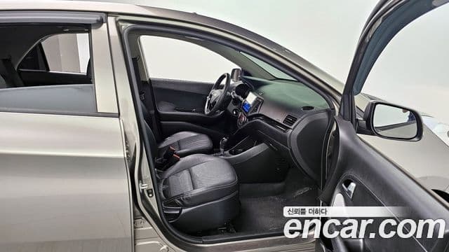 Kia All New Morning Special, 2012 11