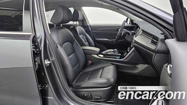 Kia K7 Premier Noblesse, 2020 10