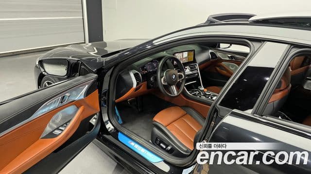 BMW 8시리즈 (G15) M850i xDrive Gran Coupe, 2024 10