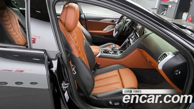 BMW 8시리즈 (G15) M850i xDrive Gran Coupe, 2024 12