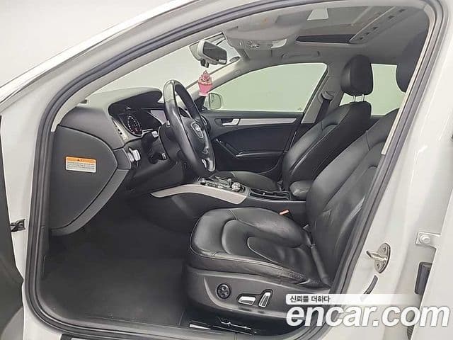 Audi New A4 B8, 2014 10