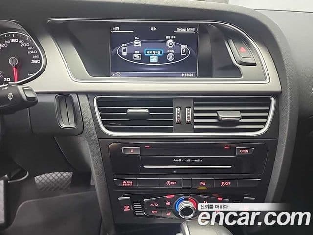 Audi New A4 B8, 2014 11