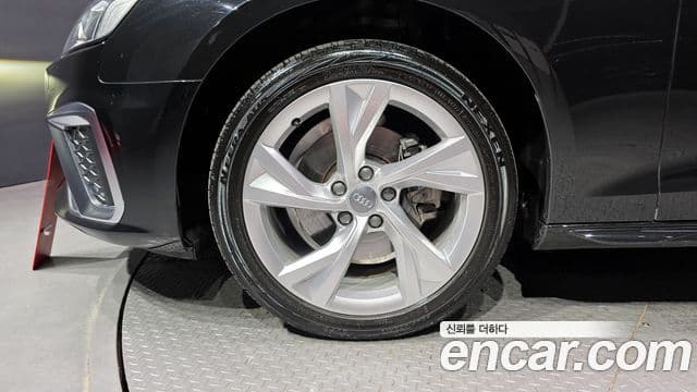 Audi A4 (B9) Premium, 2021 все фото