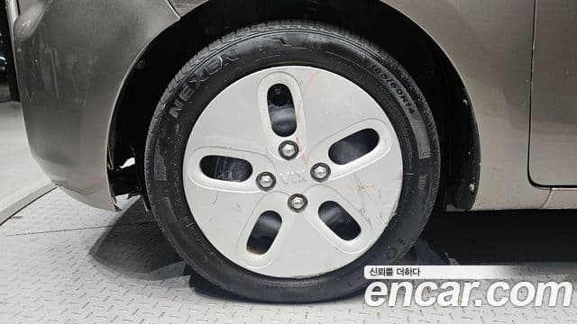 Kia The / новый New Ray Standard, 2021 все фото