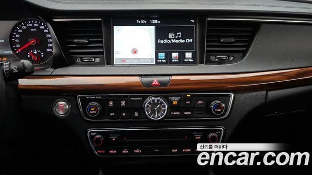 Kia All New K7 Special, 2017 14