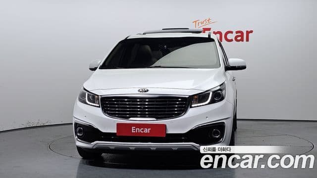 Kia All New Carnival Noblesse, 2016 3