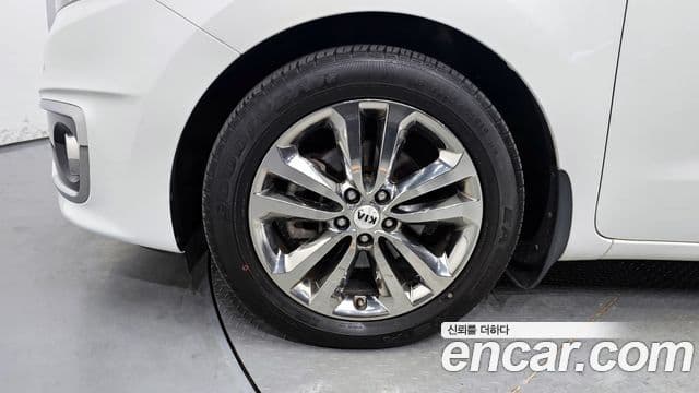 Kia All New Carnival Noblesse, 2016 все фото