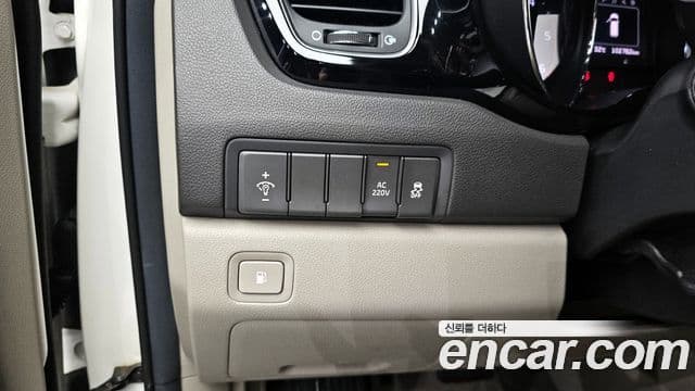 Kia All New Carnival Noblesse, 2016 14