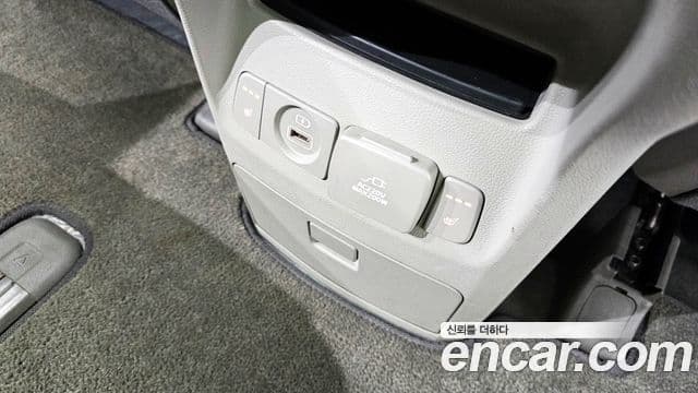 Kia All New Carnival Noblesse, 2016 18