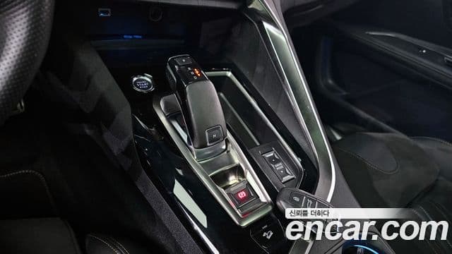 Peugeot 5008 2세대 1.5 BlueHDi GT, 2021 9