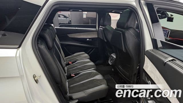 Peugeot 5008 2세대 1.5 BlueHDi GT, 2021 12