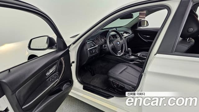 BMW 3시리즈 (F30), 2015 10