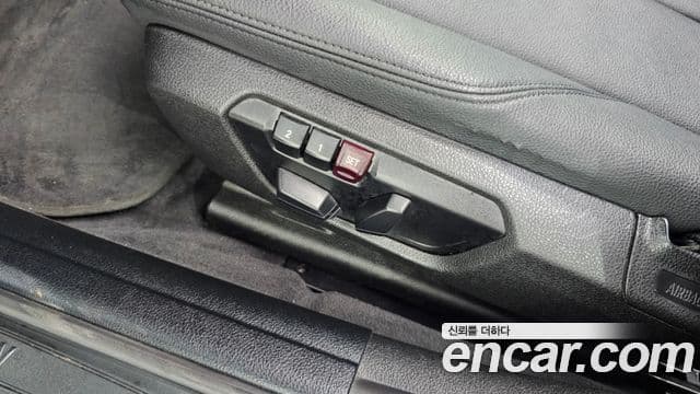 BMW 3시리즈 (F30), 2015 18