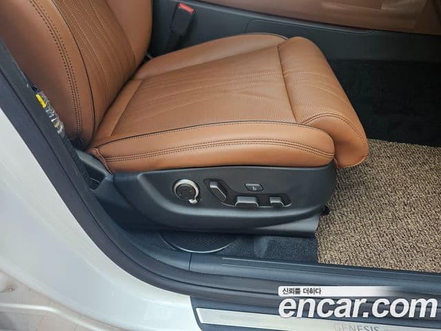 Genesis GV70, 2025 16