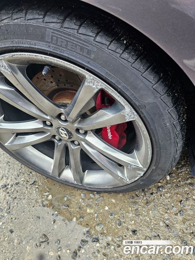 Hyundai Genesis купе 200 турбо P, 2009 12