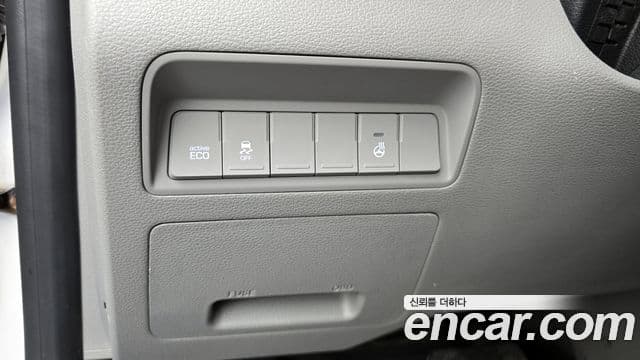 Hyundai 쏠라티 Luxury, 2018 19