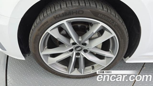 Audi A5 (F5) 40 TDI Quattro Premium Sportback, 2021 все фото