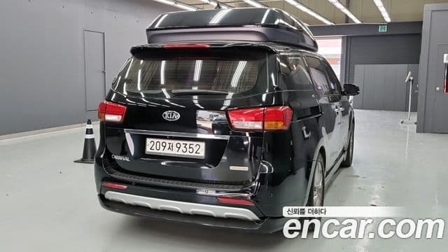 Kia All New Carnival Prestige, 2015 2