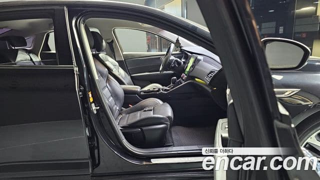 Renault Korea(Samsung) SM6 2.0 LPe LE (для людей с инвалидностью), 2016 10