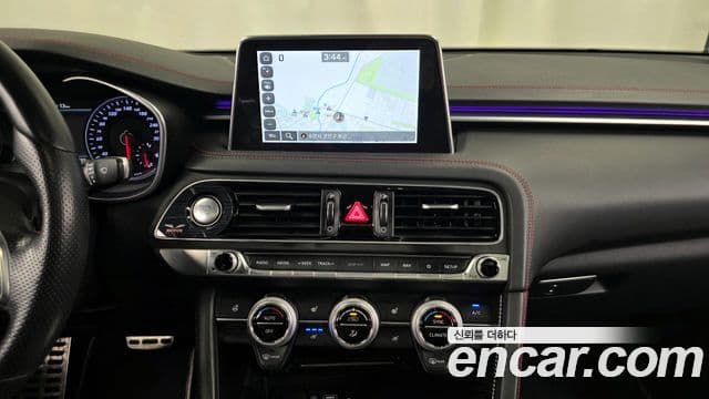 Genesis G70 Sport пакет, 2018 14