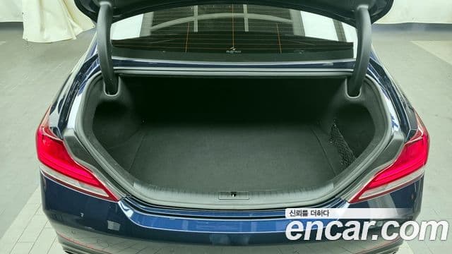 Genesis G70 Sport пакет, 2018 20