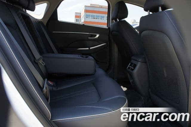 Hyundai Sonata (DN8) Inspiration, 2021 18