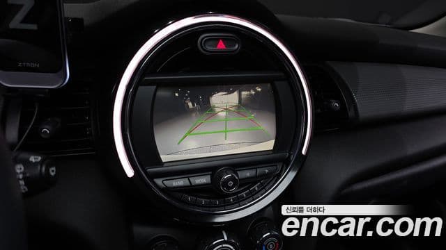 Mini Cooper D 3세대, 2015 15