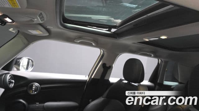 Mini Cooper D 3세대, 2015 19