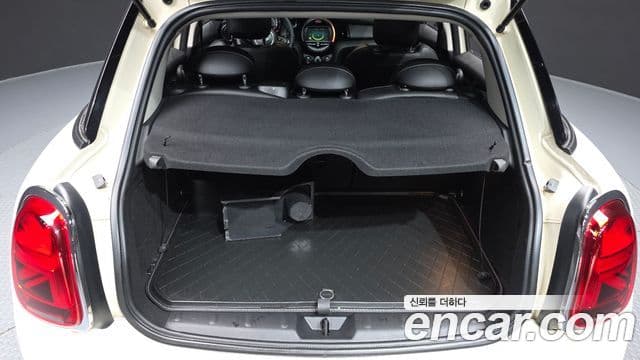 Mini Cooper D 3세대, 2015 20