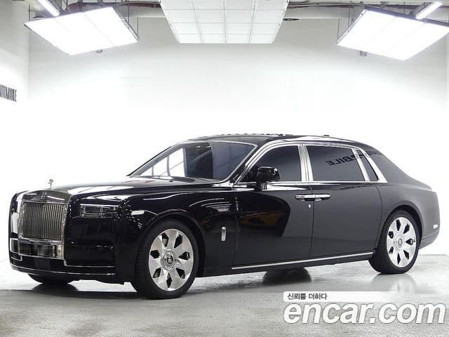 Rolls-Royce 팬텀 6.7 EWB V12, 2023 1