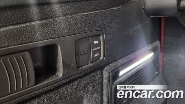 Audi SQ5 (FY), 2023 18