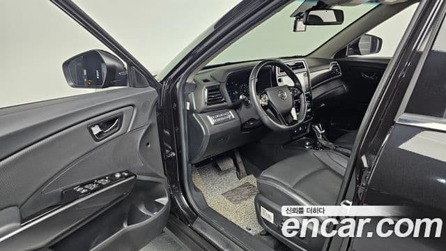 KG모빌리티(SsangYong) Tivoli Air 1.5 A7 2WD, 2023 10