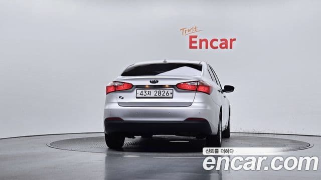 Kia K3 Trendy, 2014 4