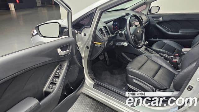 Kia K3 Trendy, 2014 11