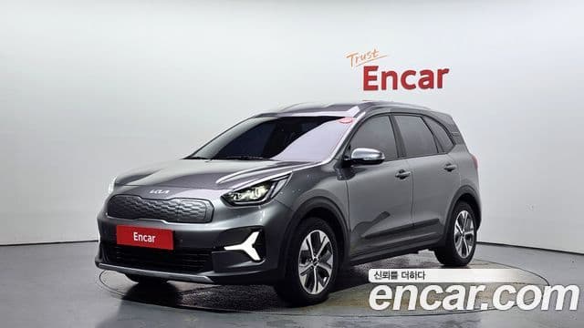 Kia Niro Plus Air, 2023 1