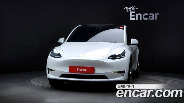 Tesla модель Y Standard Range RWD, 2021 3