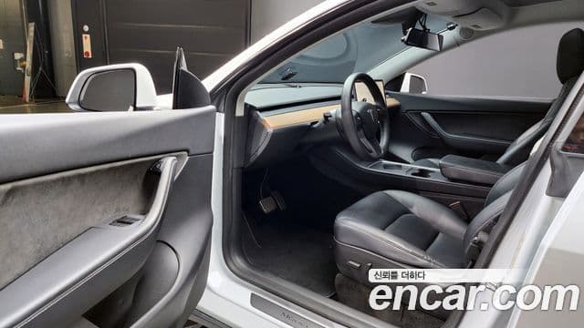 Tesla модель Y Standard Range RWD, 2021 11