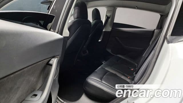 Tesla модель Y Standard Range RWD, 2021 13