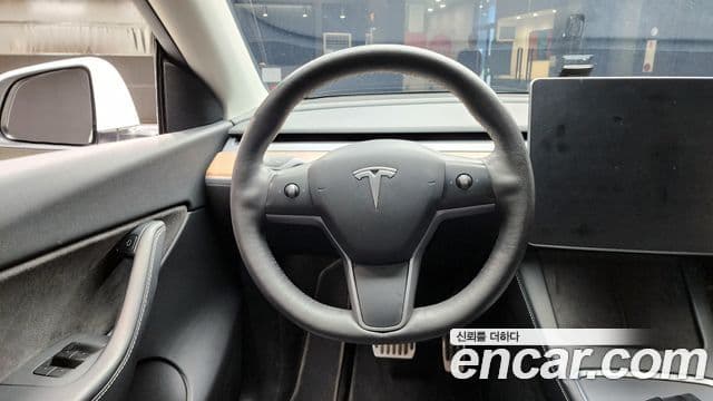 Tesla модель Y Standard Range RWD, 2021 14