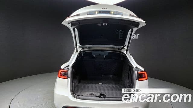 Tesla модель Y Standard Range RWD, 2021 20
