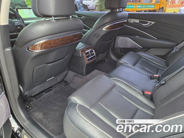 Kia The / новый K9, 2019 13