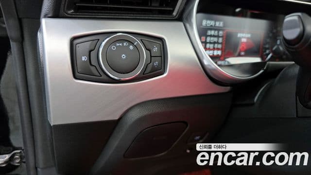 Ford Mustang кабриолет, 2023 14