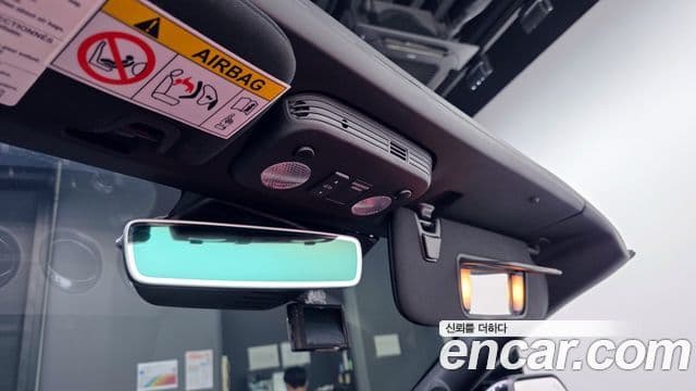 Ford Mustang кабриолет, 2023 17