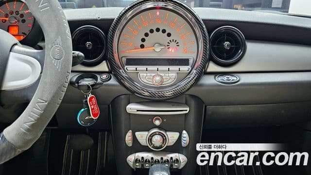 Mini Cooper кабриолет 2세대, 2009 14