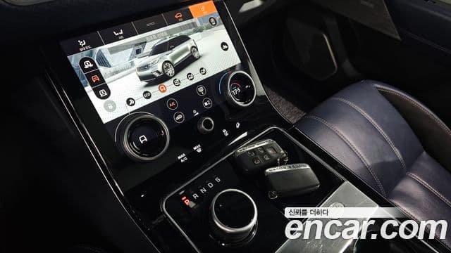 Land Rover Range Rover Velar 3.0 D300 R-Dynamic SE, 2018 9