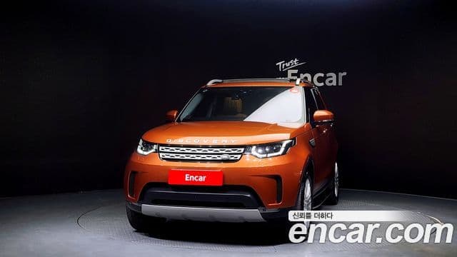 Land Rover Discovery 5 Luxury, 2018 3